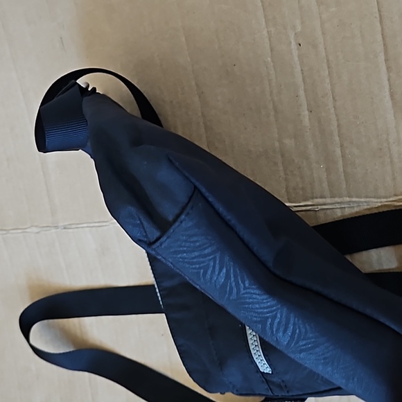 Baggallini Comrade black zebra embossed crossbody bag - Picture 8 of 10